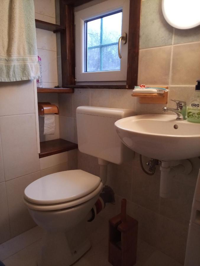 Apartments Pomjan Pogled Na Gore Dış mekan fotoğraf