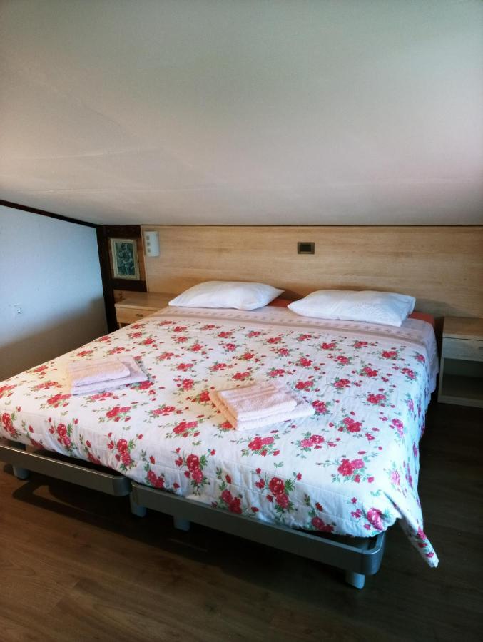 Apartments Pomjan Pogled Na Gore Dış mekan fotoğraf